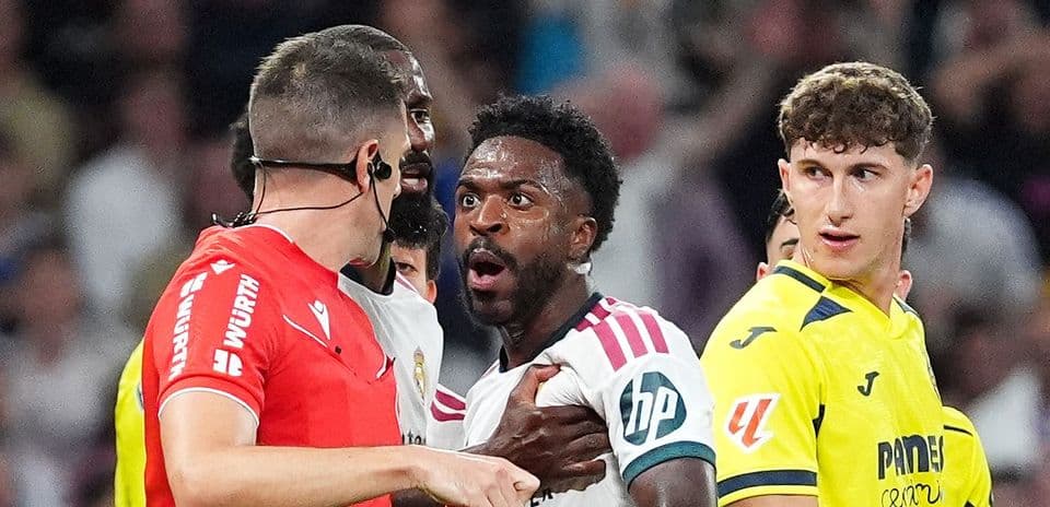 Vinicius Jr Apologizes After Red Card for Hair Pulling in Real Madrid's Win Over Villarreal
