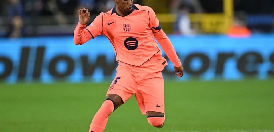 Barcelona's Alejandro Balde Could Step Up for Key PSG Clash Amid Defensive Injuries