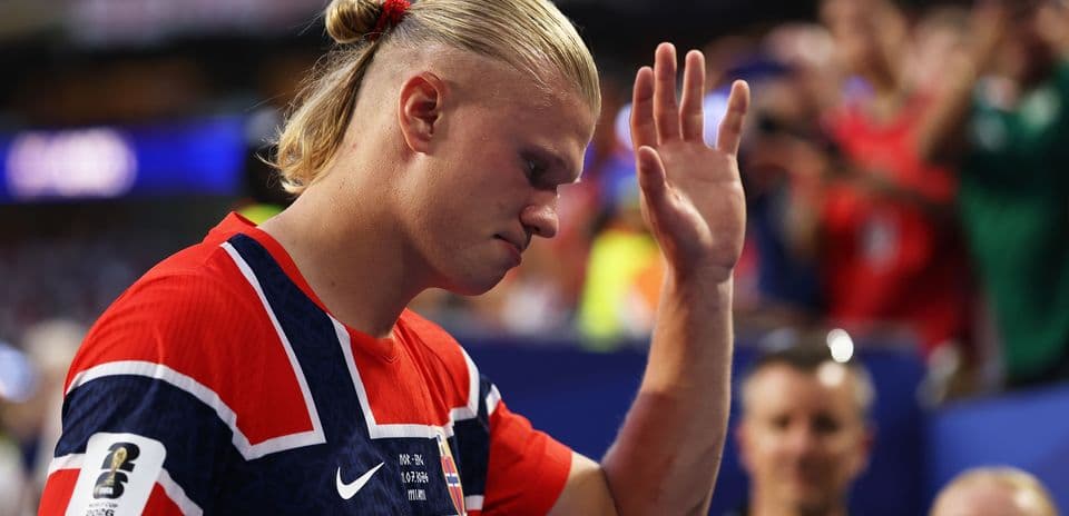Why Was Erling Haaland Substituted During Norway’s World Cup Quarter-Final Against England?