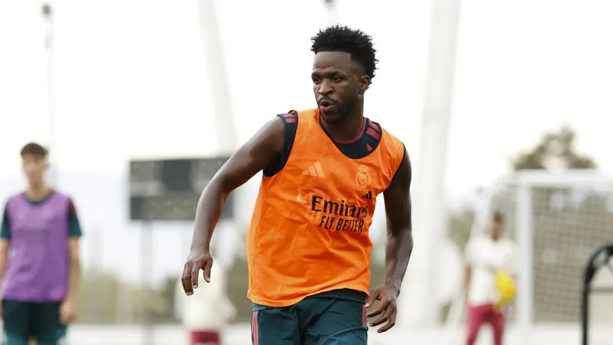 Vinicius Junior Back at Real Madrid Training Amid Contract Talks and Arsenal Interest Vinicius Junior Back at Real Madrid Training Amid Contract Talks and Arsenal Interest