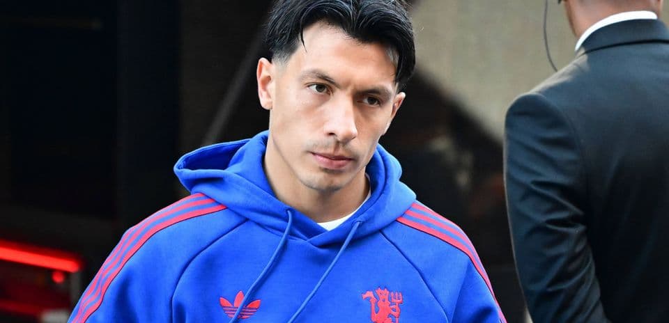 Lisandro Martinez Explains Harsh Criticism of Manchester United Board but Declines to Apologize
