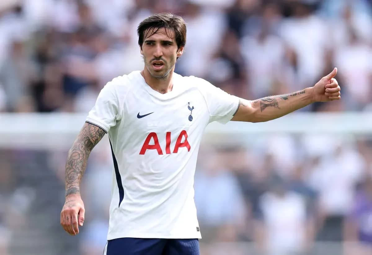 Player gesturing during match for Tottenham Hotspur Player gesturing during match for Tottenham Hotspur