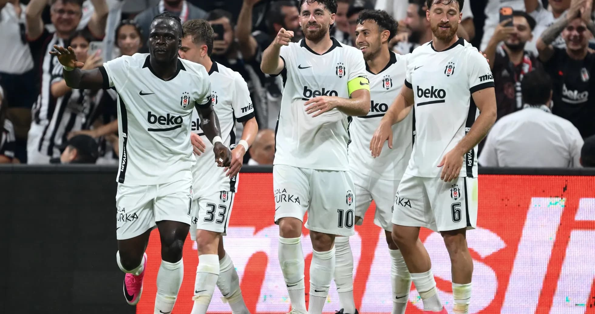 Beşiktaş players celebrating a goal Beşiktaş players celebrating a goal