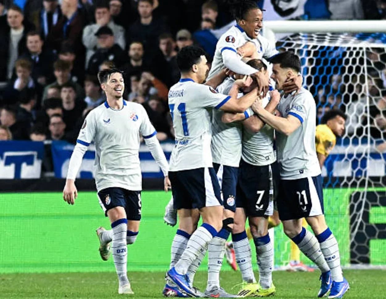 Dinamo Zagreb players celebrating a goal Dinamo Zagreb players celebrating a goal