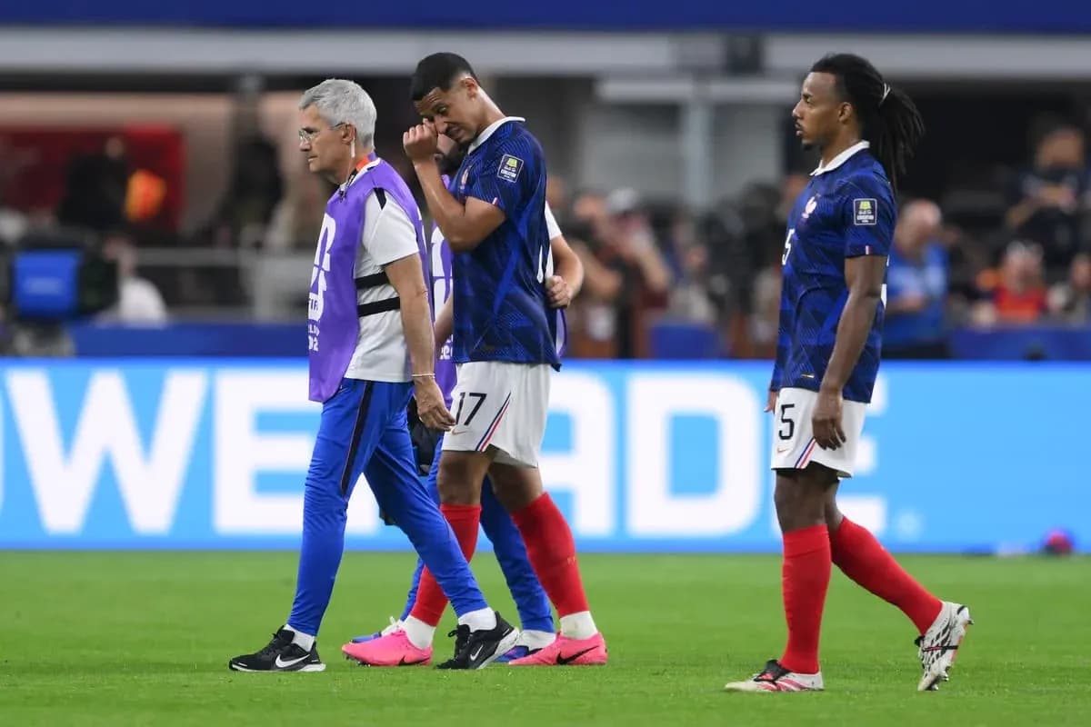 Players walking off the pitch after an injury Players walking off the pitch after an injury