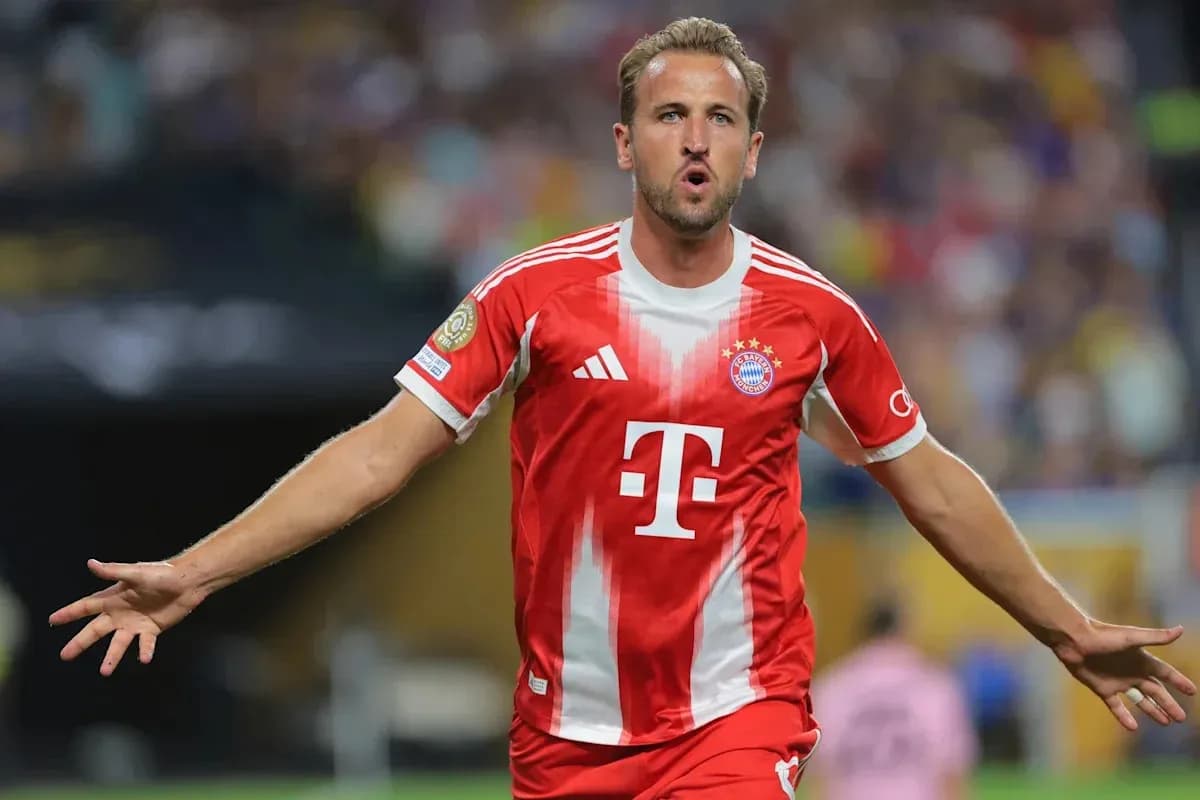 Player celebrating after scoring for Bayern Munich Player celebrating after scoring for Bayern Munich