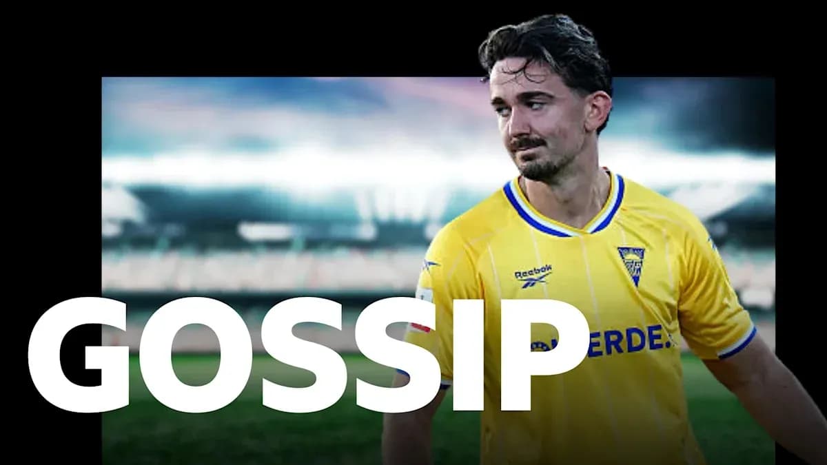 Player in yellow jersey during match with stadium background Player in yellow jersey during match with stadium background