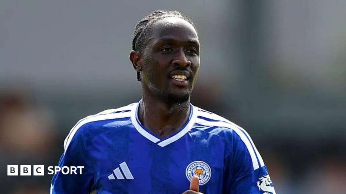 Leicester City player during training session Leicester City player during training session