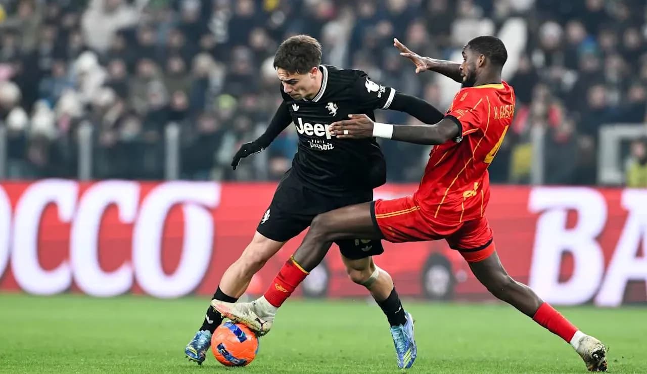 Player challenge during Lecce vs Juventus match Player challenge during Lecce vs Juventus match