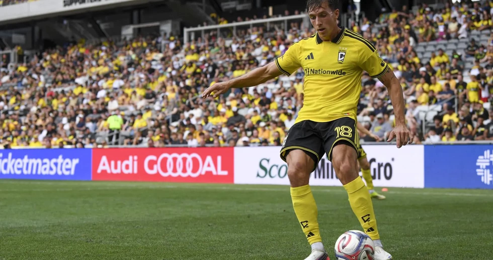 Columbus Crew player preparing to take a corner Columbus Crew player preparing to take a corner