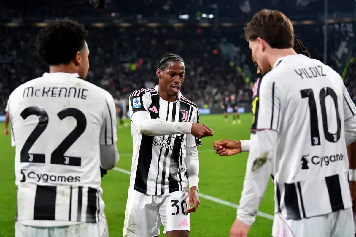 Juventus players celebrating during a match Juventus players celebrating during a match