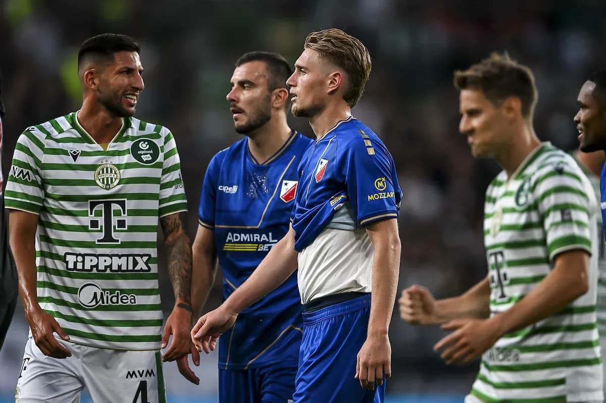 Players interacting during Ferencvarosi TC vs Vojvodina Players interacting during Ferencvarosi TC vs Vojvodina