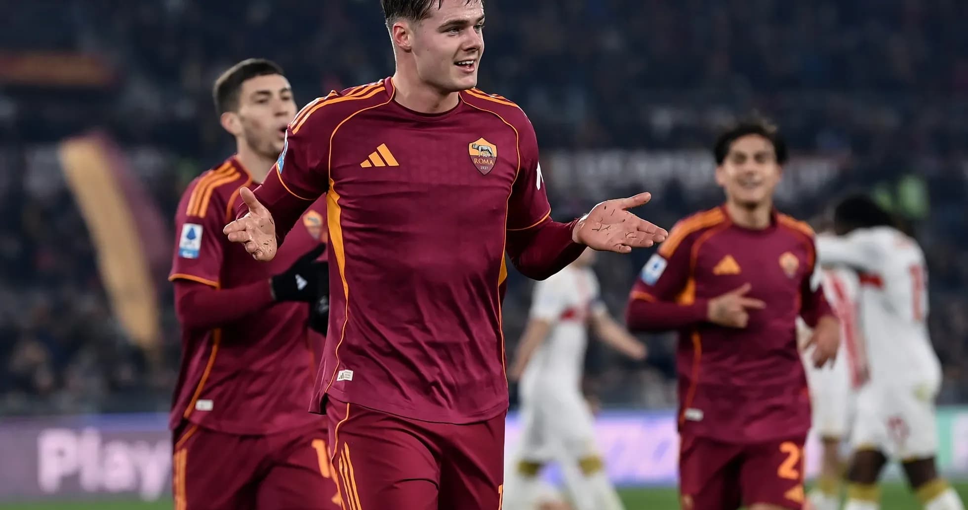 AS Roma players celebrating during Serie A match AS Roma players celebrating during Serie A match