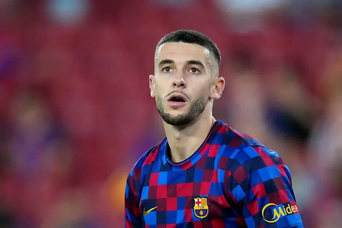 Player in Barcelona jersey during match preparation Player in Barcelona jersey during match preparation