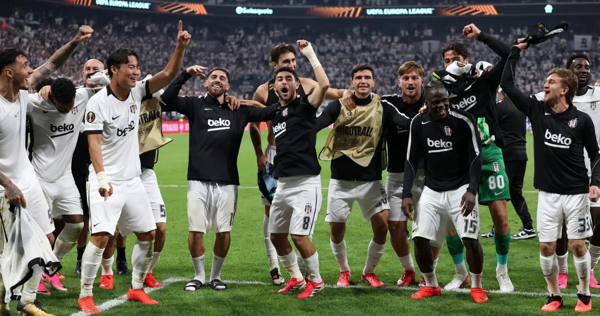 Beşiktaş players celebrating after UEFA Europa League match Beşiktaş players celebrating after UEFA Europa League match
