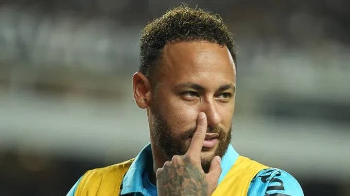 Neymar gesturing during a football match Neymar gesturing during a football match
