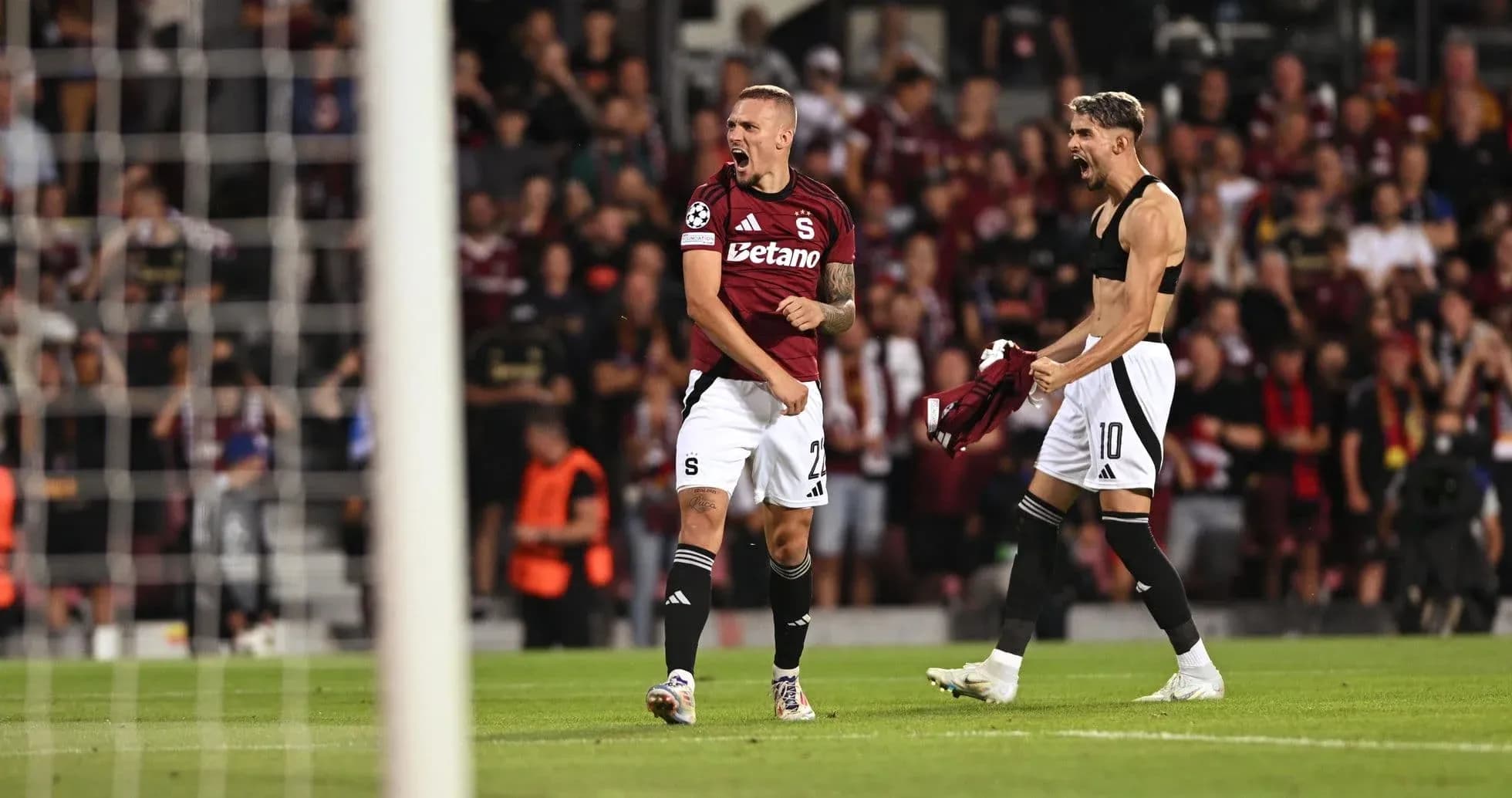 Sparta Praha players celebrating a goal Sparta Praha players celebrating a goal