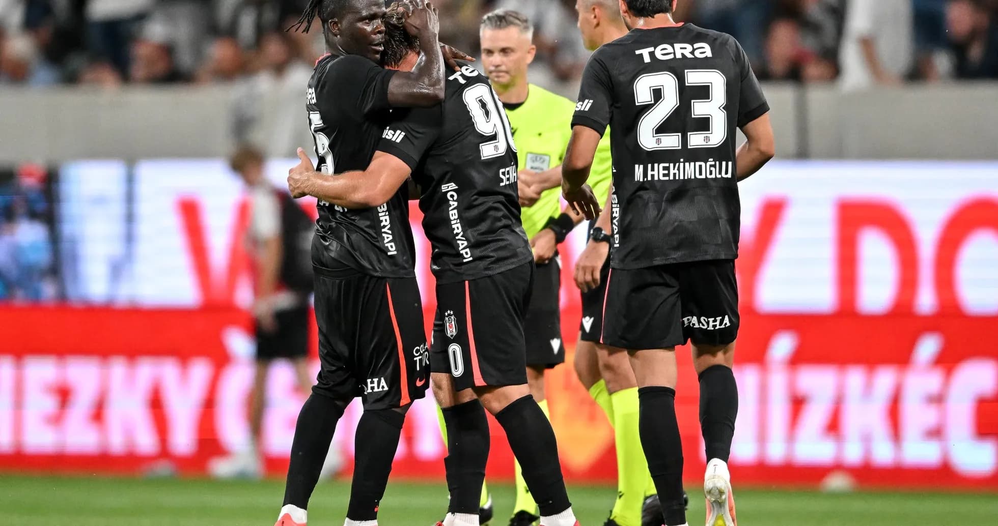 Beşiktaş players celebrating during match Beşiktaş players celebrating during match