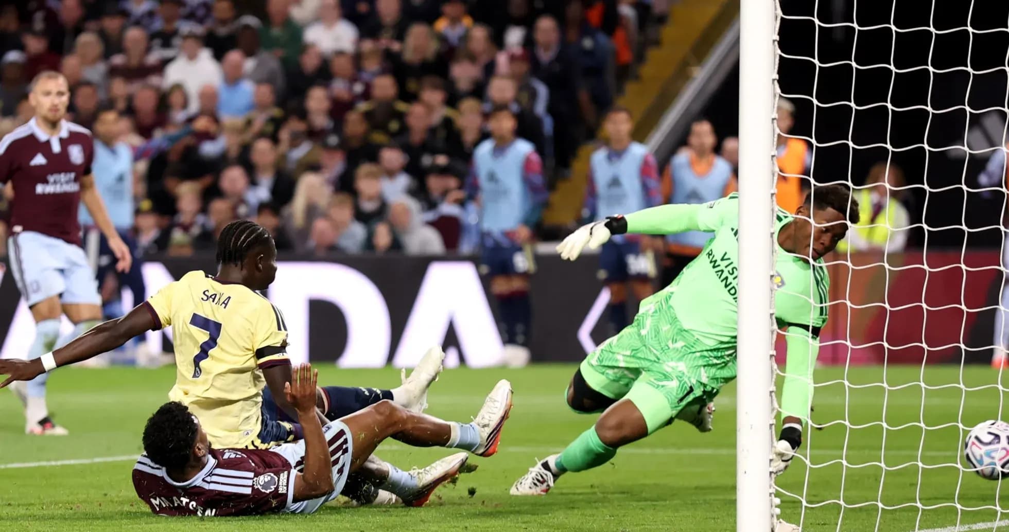 Player falling during Aston Villa vs Arsenal match Player falling during Aston Villa vs Arsenal match