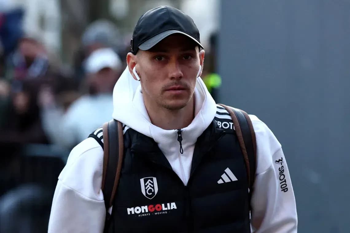 Player arriving at the stadium in casual attire Player arriving at the stadium in casual attire