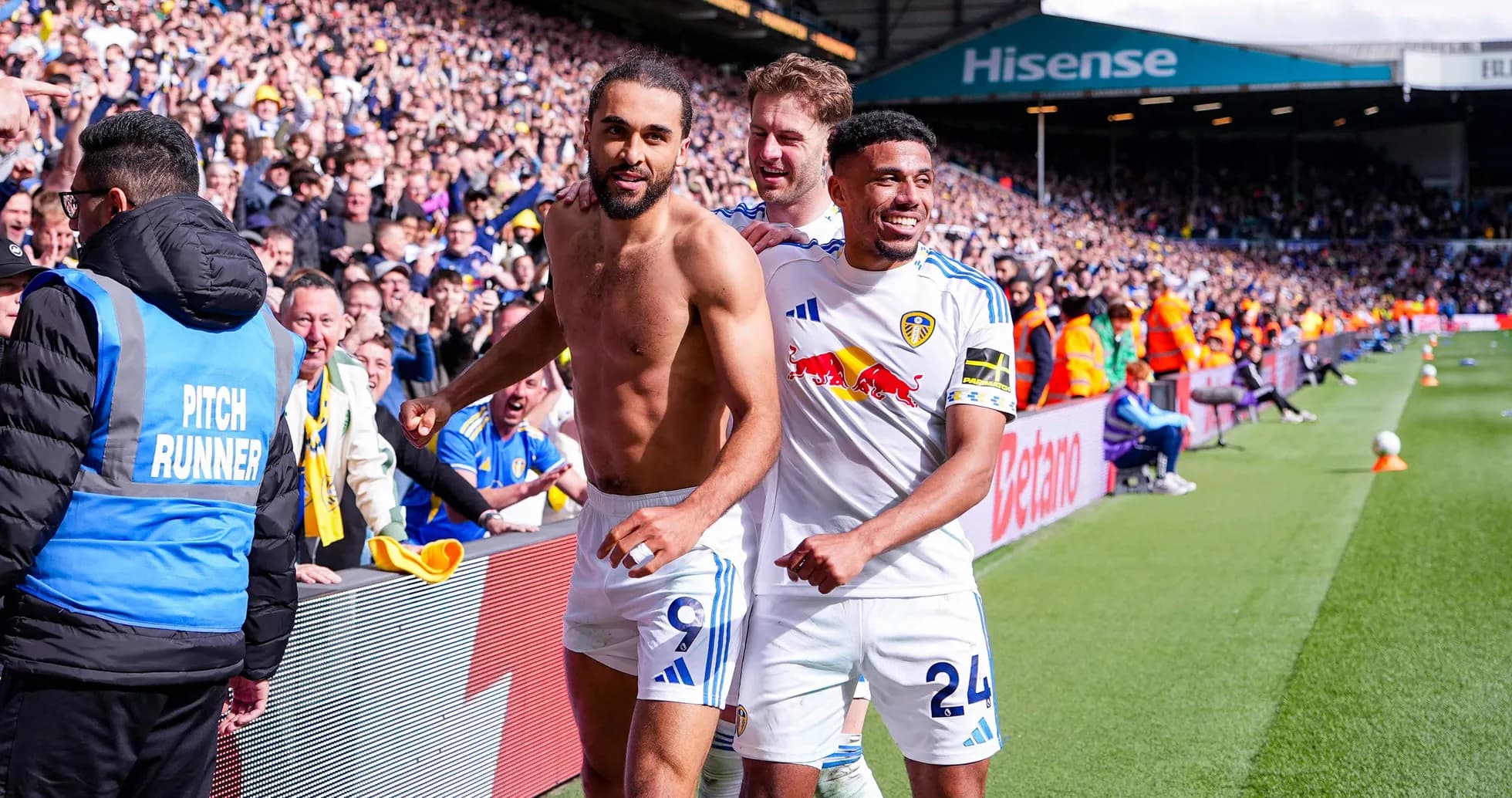 Leeds players celebrating goal with fans Leeds players celebrating goal with fans