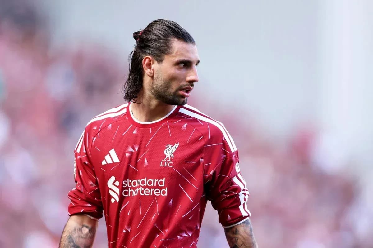 Goalkeeper in Liverpool kit during match warm-up Goalkeeper in Liverpool kit during match warm-up