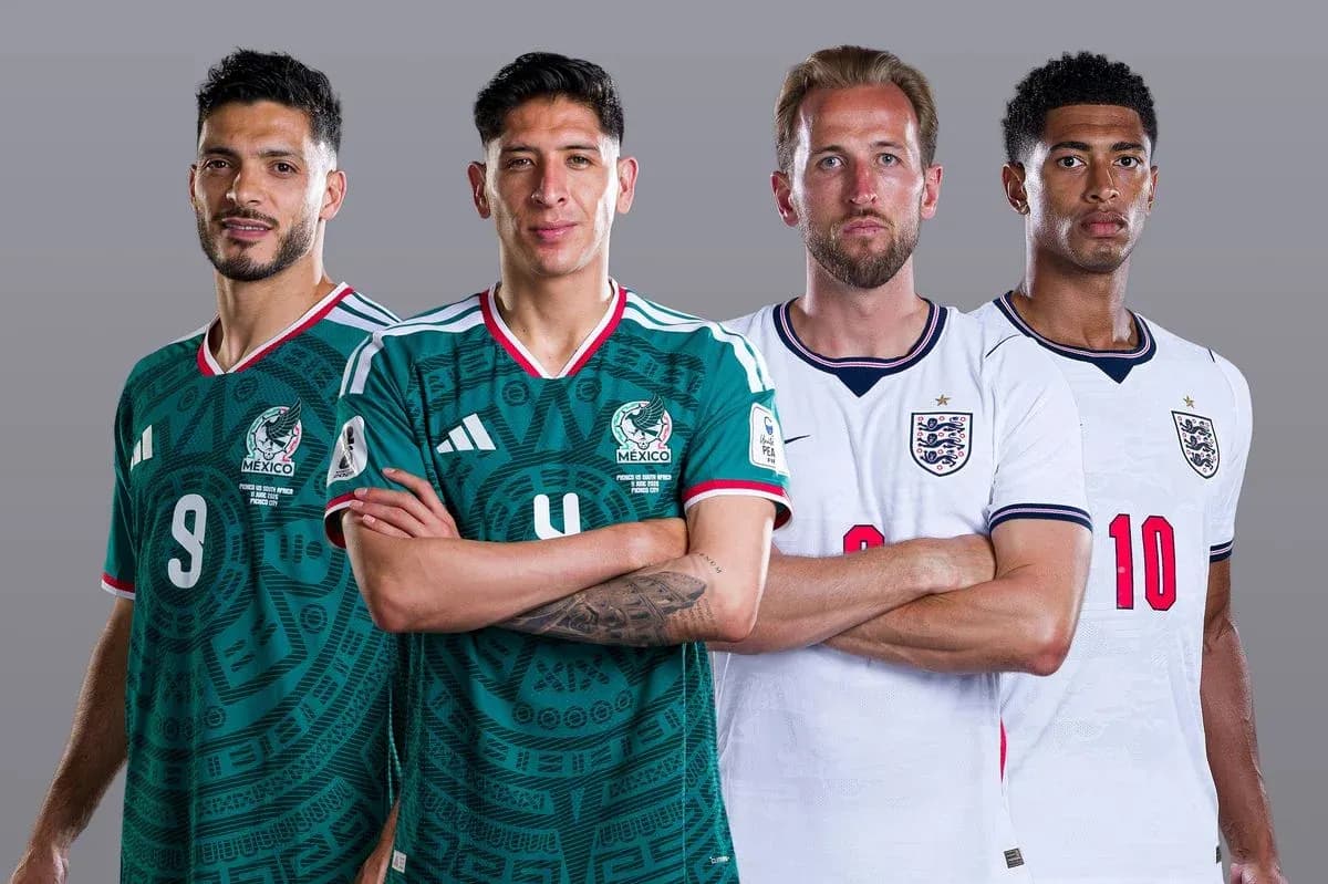 Mexico and England players posing for World Cup Mexico and England players posing for World Cup