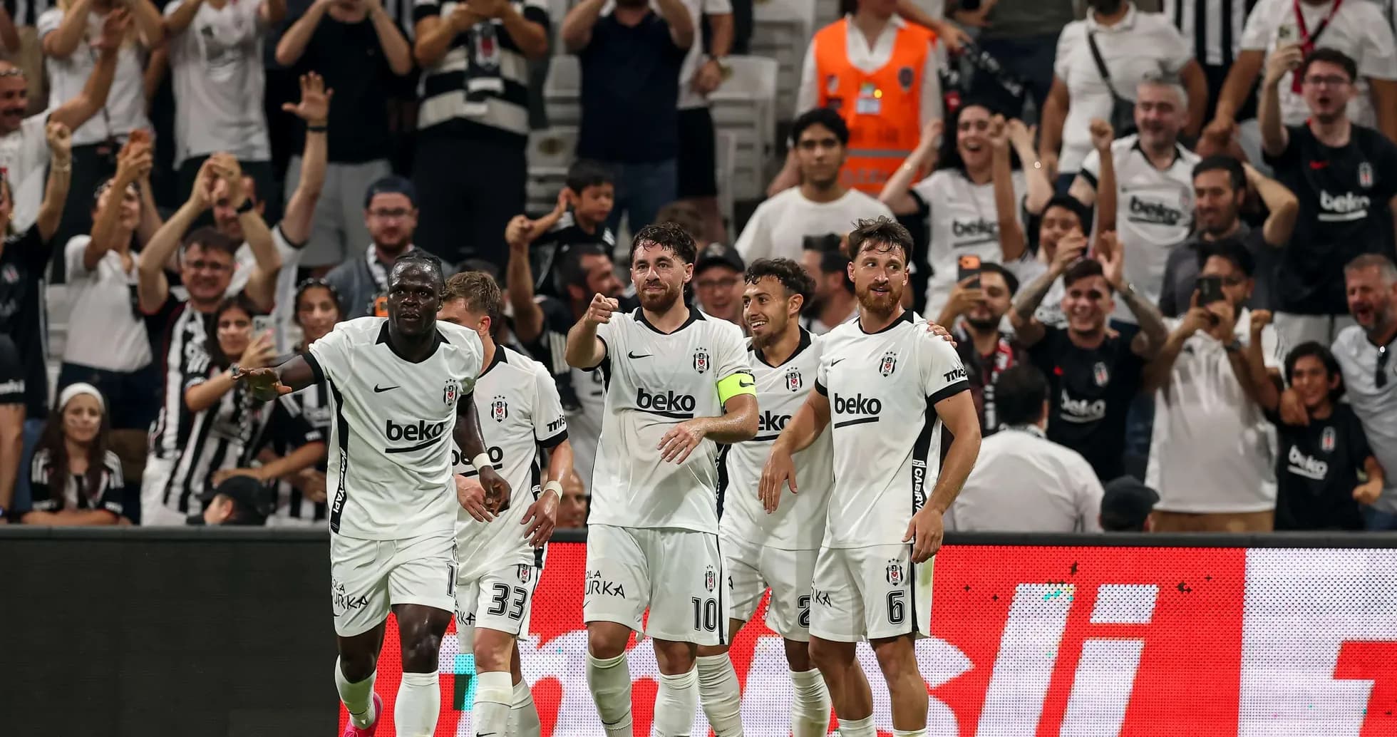 Beşiktaş players celebrating a goal Beşiktaş players celebrating a goal