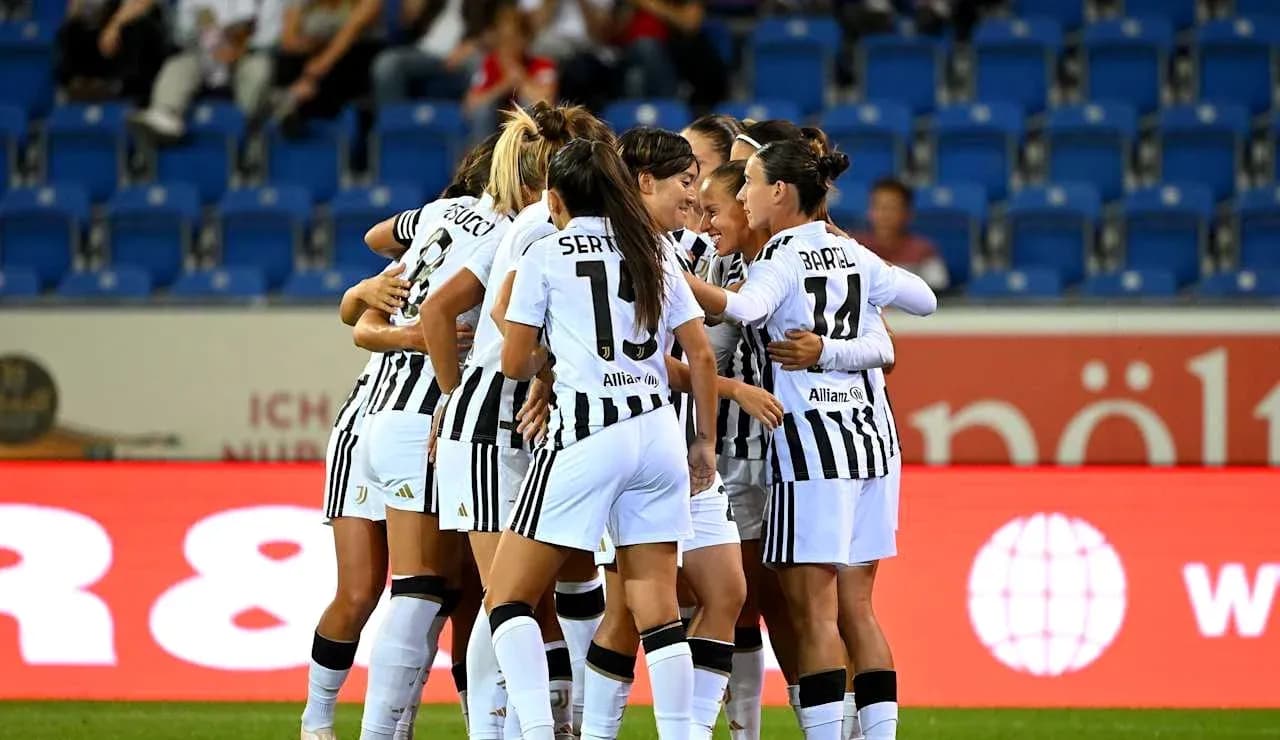 Juventus Women's team celebrating a goal Juventus Women's team celebrating a goal