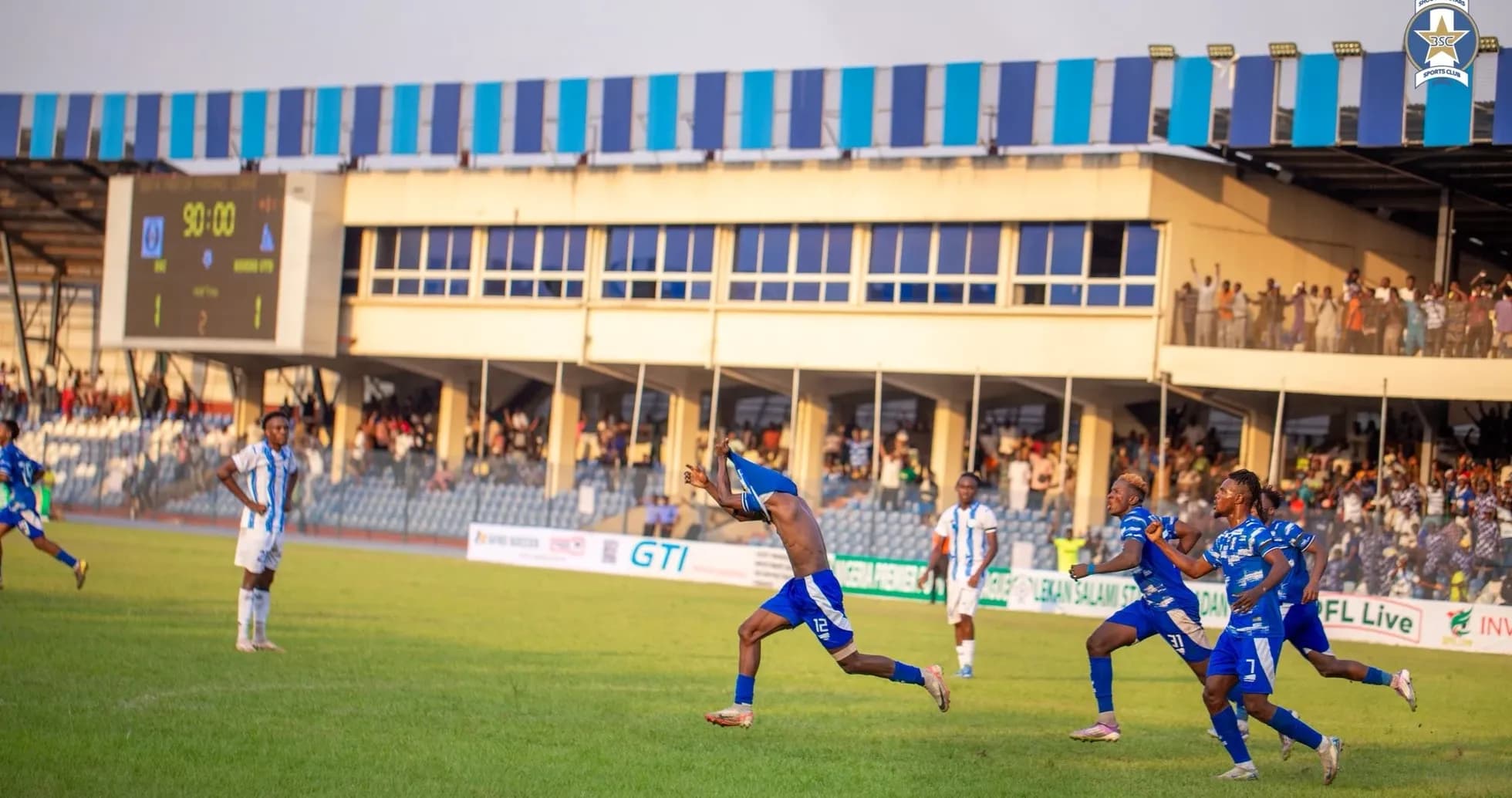 Plateau United players celebrating a goal Plateau United players celebrating a goal