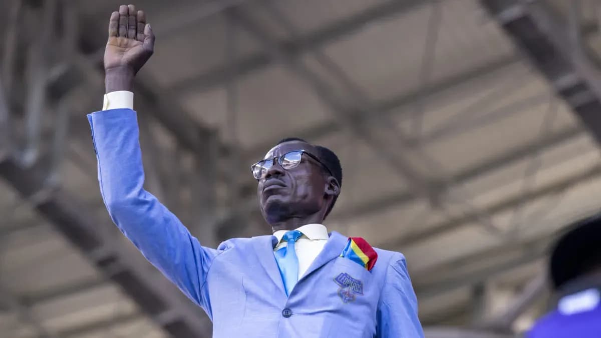 Meet Lumumba Vea: The DR Congo Superfan Known as the Statue Guy Meet Lumumba Vea: The DR Congo Superfan Known as the Statue Guy