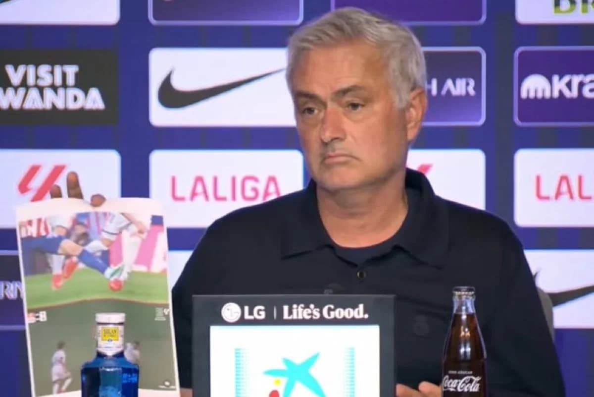 Jose Mourinho Displays Printed Images to Criticize Officials After Real Madrid's Derby Loss Jose Mourinho Displays Printed Images to Criticize Officials After Real Madrid's Derby Loss