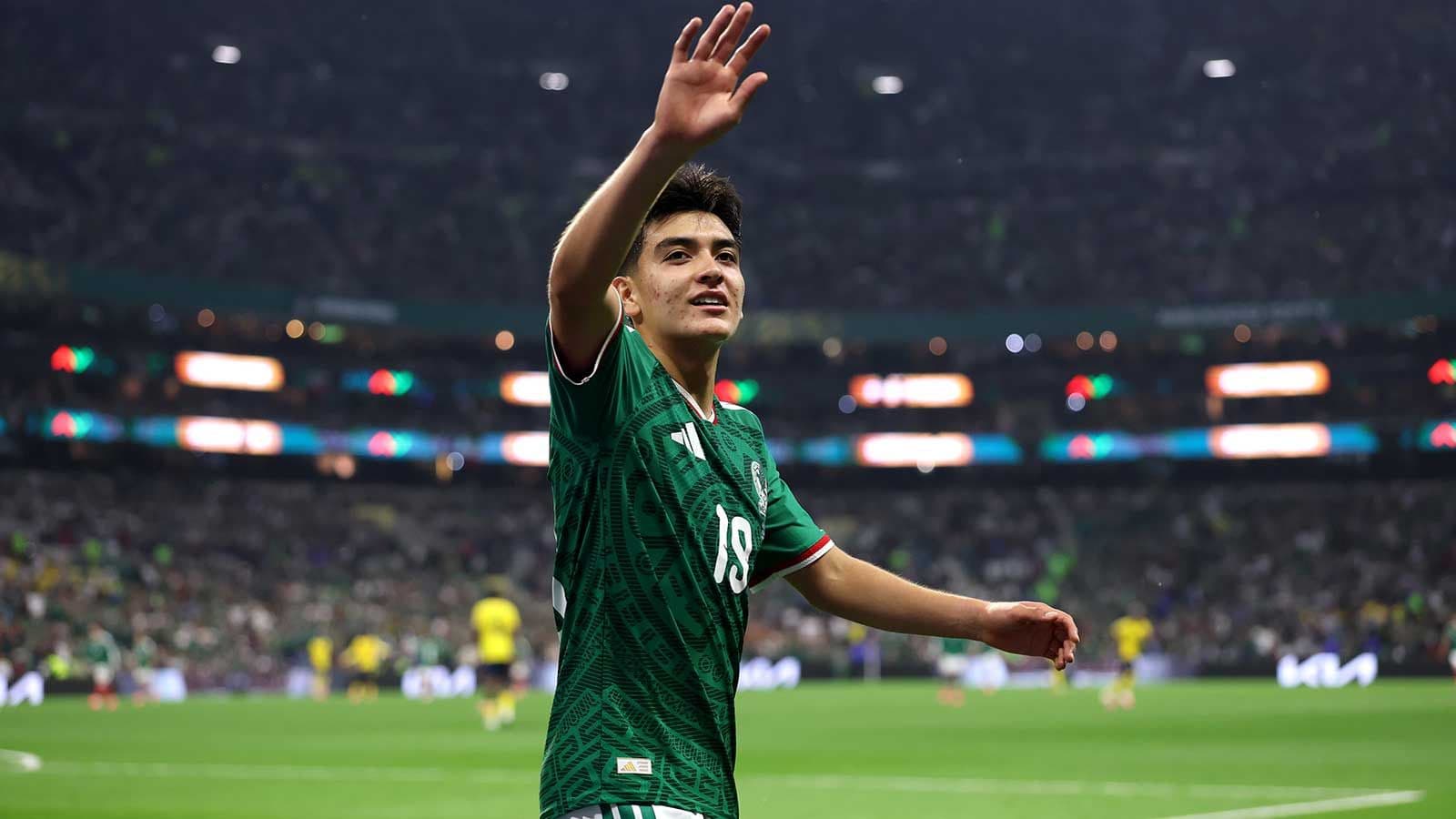Liverpool Eyes 17-Year-Old Mexican Talent Gilberto Mora for Summer Transfer Liverpool Eyes 17-Year-Old Mexican Talent Gilberto Mora for Summer Transfer