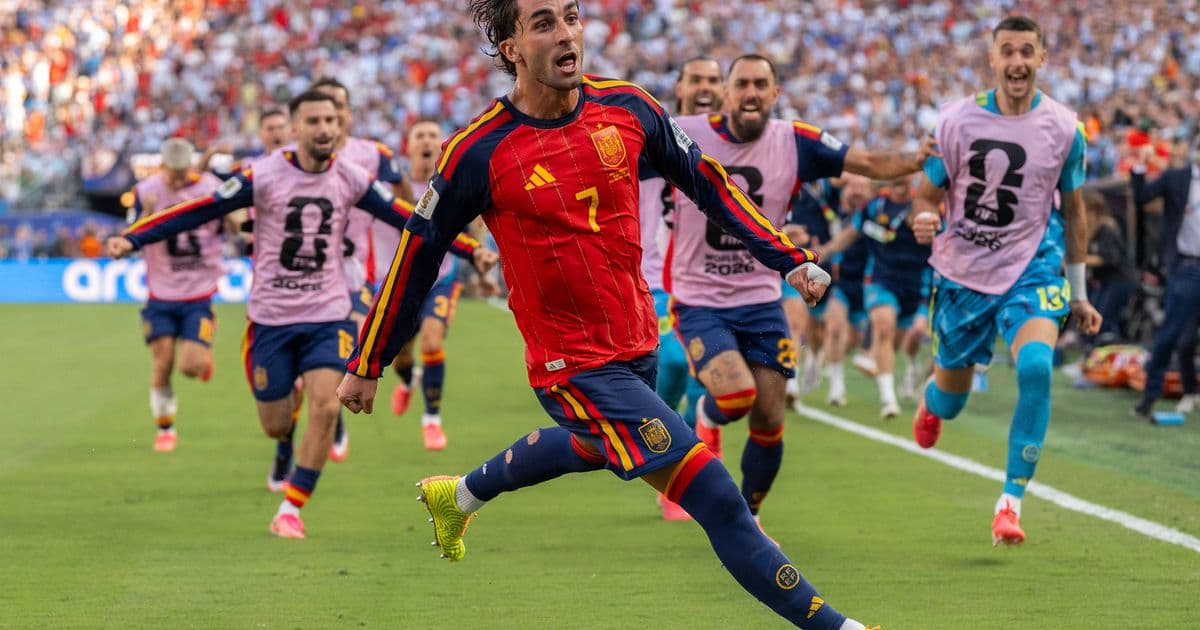 Liverpool Eyes Spain World Cup Winner Ferran Torres as Barcelona Contract Nears End Liverpool Eyes Spain World Cup Winner Ferran Torres as Barcelona Contract Nears End