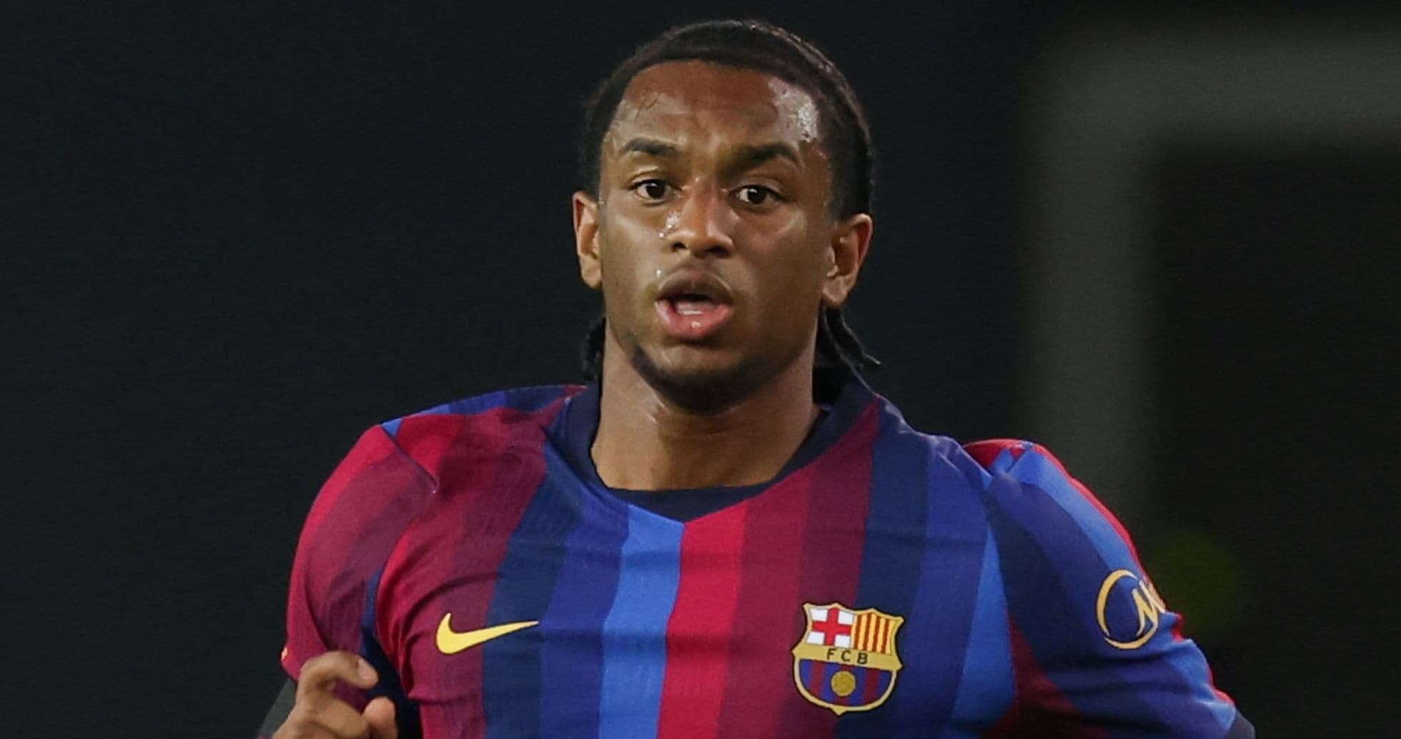 Manchester United Make Last-Minute Bid for Barcelona’s Alejandro Balde on Transfer Deadline Day Manchester United Make Last-Minute Bid for Barcelona’s Alejandro Balde on Transfer Deadline Day