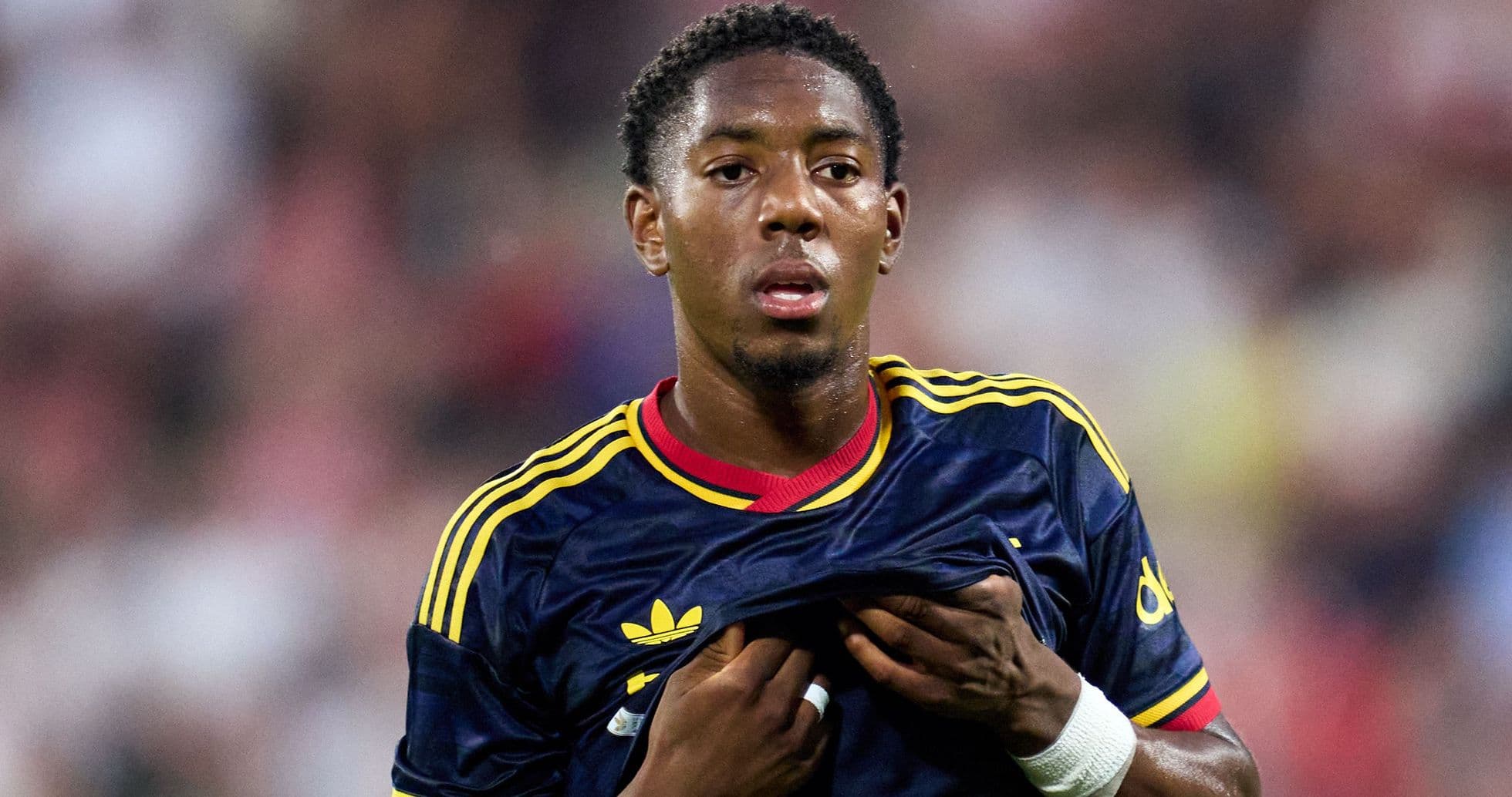 Liverpool Urged to Interrupt Man Utd and Chelsea's Pursuit of Arsenal's Myles Lewis-Skelly Liverpool Urged to Interrupt Man Utd and Chelsea's Pursuit of Arsenal's Myles Lewis-Skelly
