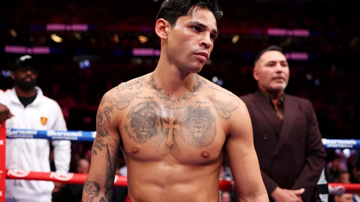 Oscar De La Hoya Questions Ryan Garcia Joining Dana White After Current Contract Ends Oscar De La Hoya Questions Ryan Garcia Joining Dana White After Current Contract Ends