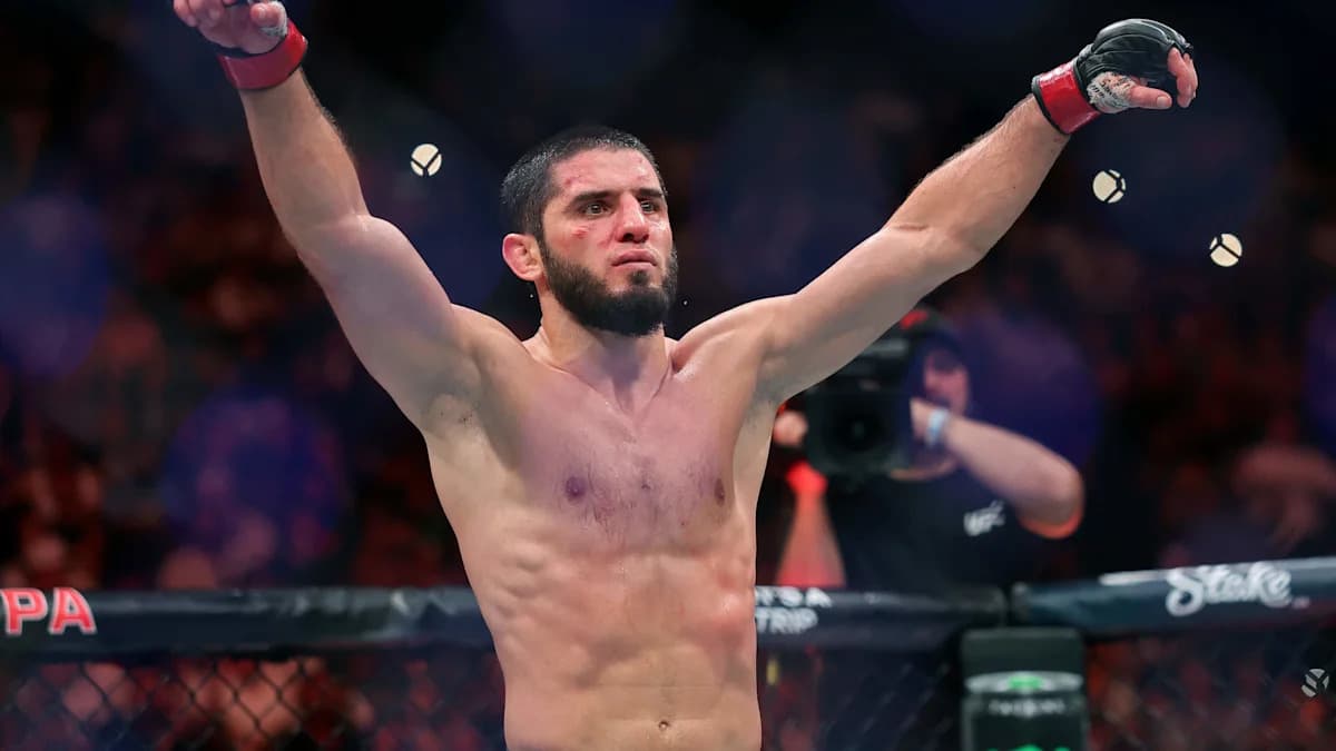 Ariel Helwani Critiques UFC's Interim Welterweight Title Decision Ariel Helwani Critiques UFC's Interim Welterweight Title Decision