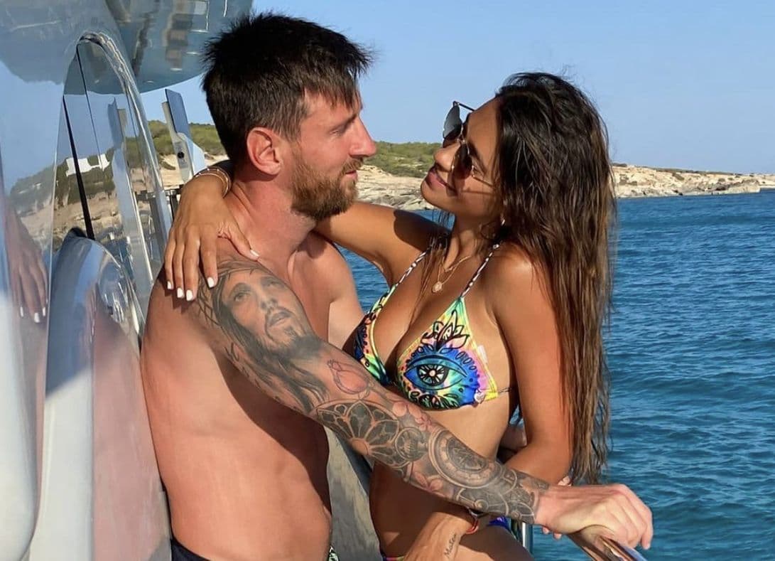 Lionel Messi Shares Heartfelt Birthday Message for Wife Antonella Roccuzzo on Instagram Lionel Messi Shares Heartfelt Birthday Message for Wife Antonella Roccuzzo on Instagram