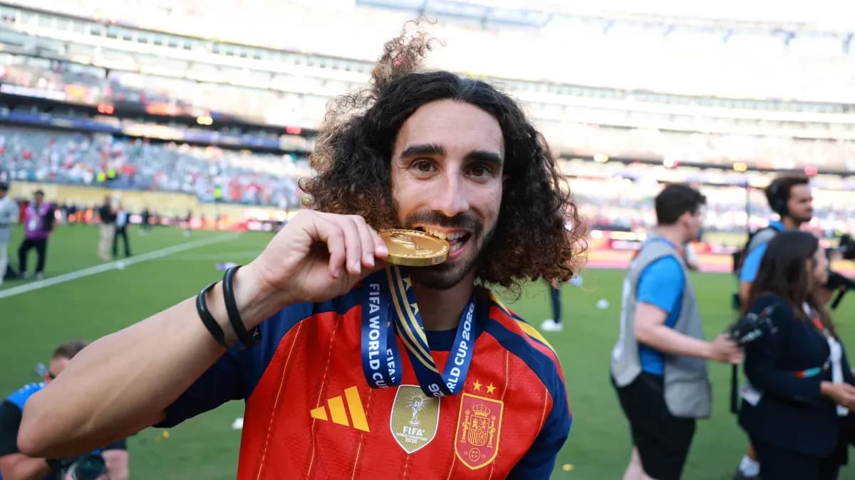 Marc Cucurella Honors Luis de la Fuente with New Tattoo After Spain's World Cup Victory Marc Cucurella Honors Luis de la Fuente with New Tattoo After Spain's World Cup Victory