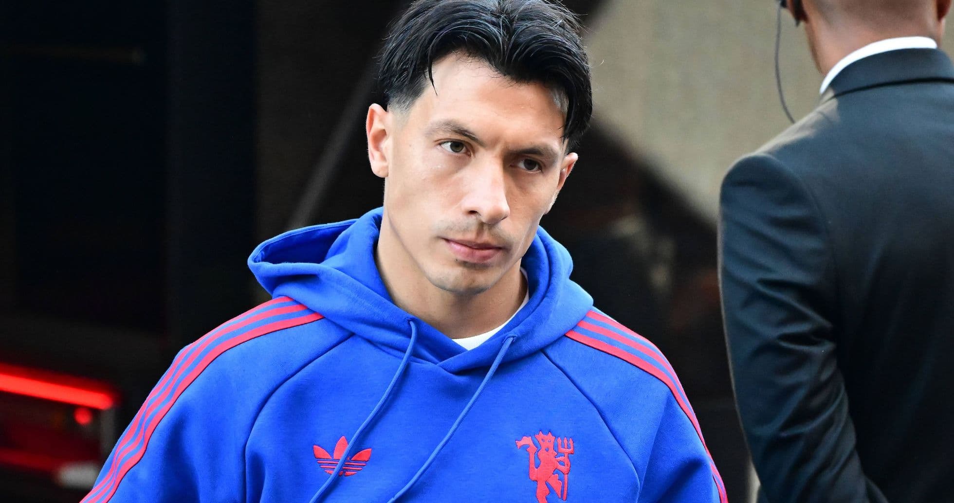 Lisandro Martinez Explains Harsh Criticism of Manchester United Board but Declines to Apologize Lisandro Martinez Explains Harsh Criticism of Manchester United Board but Declines to Apologize